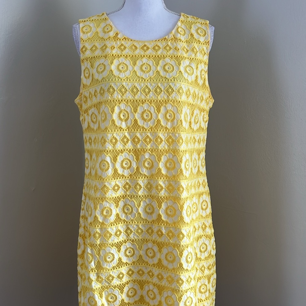 Tommy Hilfiger Women's Floral Lace Sleeveless Sheath Dress - Picture 6 of 11